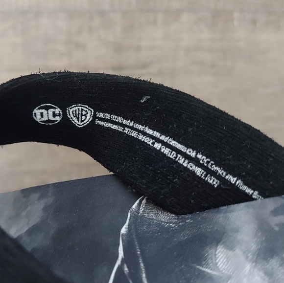 Justice League Flip Flops - Picture 7 of 8